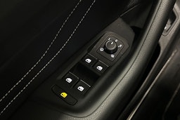 valkoinen Volkswagen Arteon 2022 kuva 14.