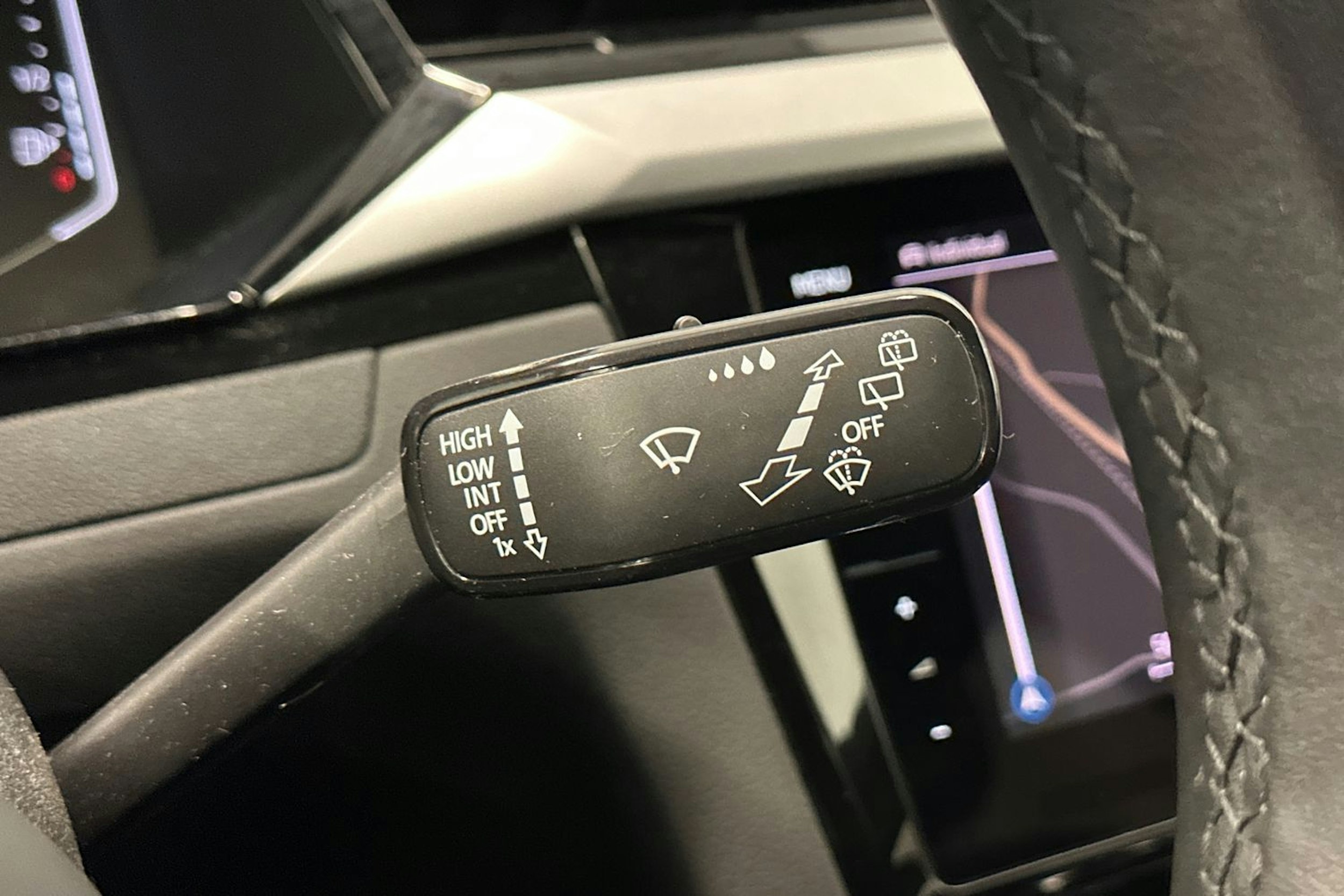 valkoinen Volkswagen Arteon 2022 kuva 19.