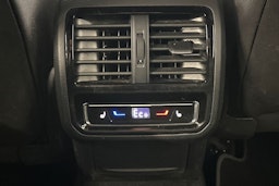 valkoinen Volkswagen Arteon 2022 kuva 30.