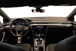 harmaa Volkswagen Arteon 2022 kuva 9.