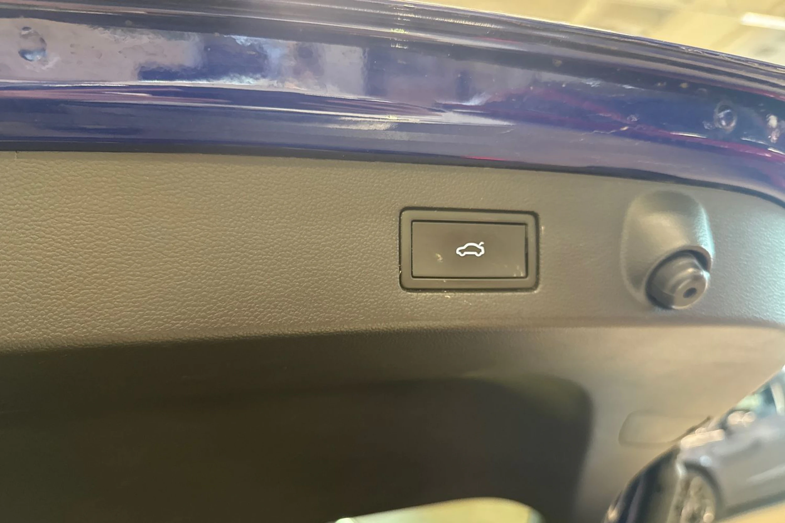 sininen Volkswagen Arteon 2022 kuva 13.