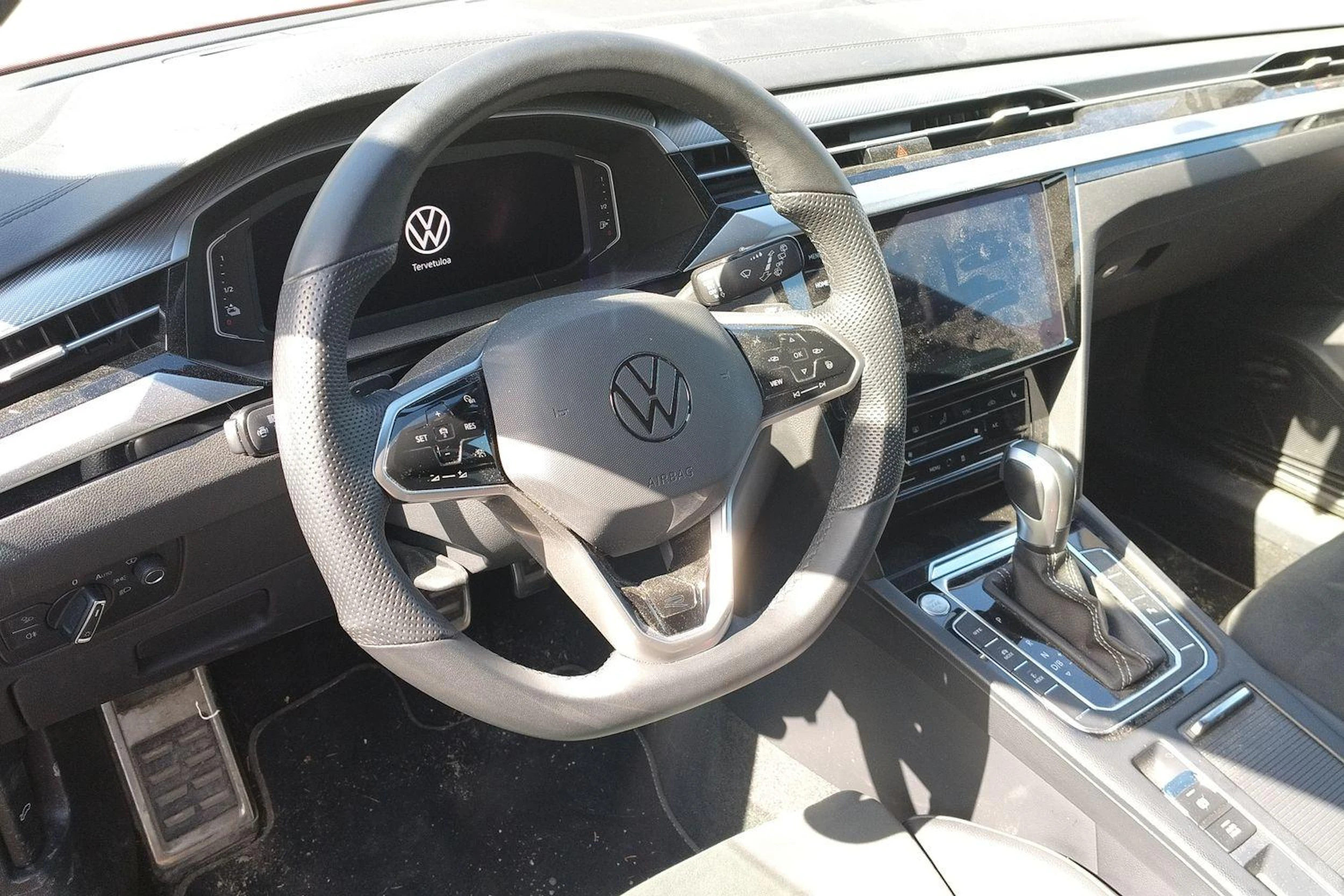 punainen Volkswagen Arteon 2022 kuva 3.