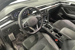 Harmaa Volkswagen Arteon 2022 kuva 3.