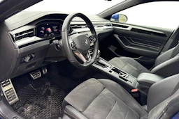 sininen Volkswagen Arteon 2022 kuva 3.