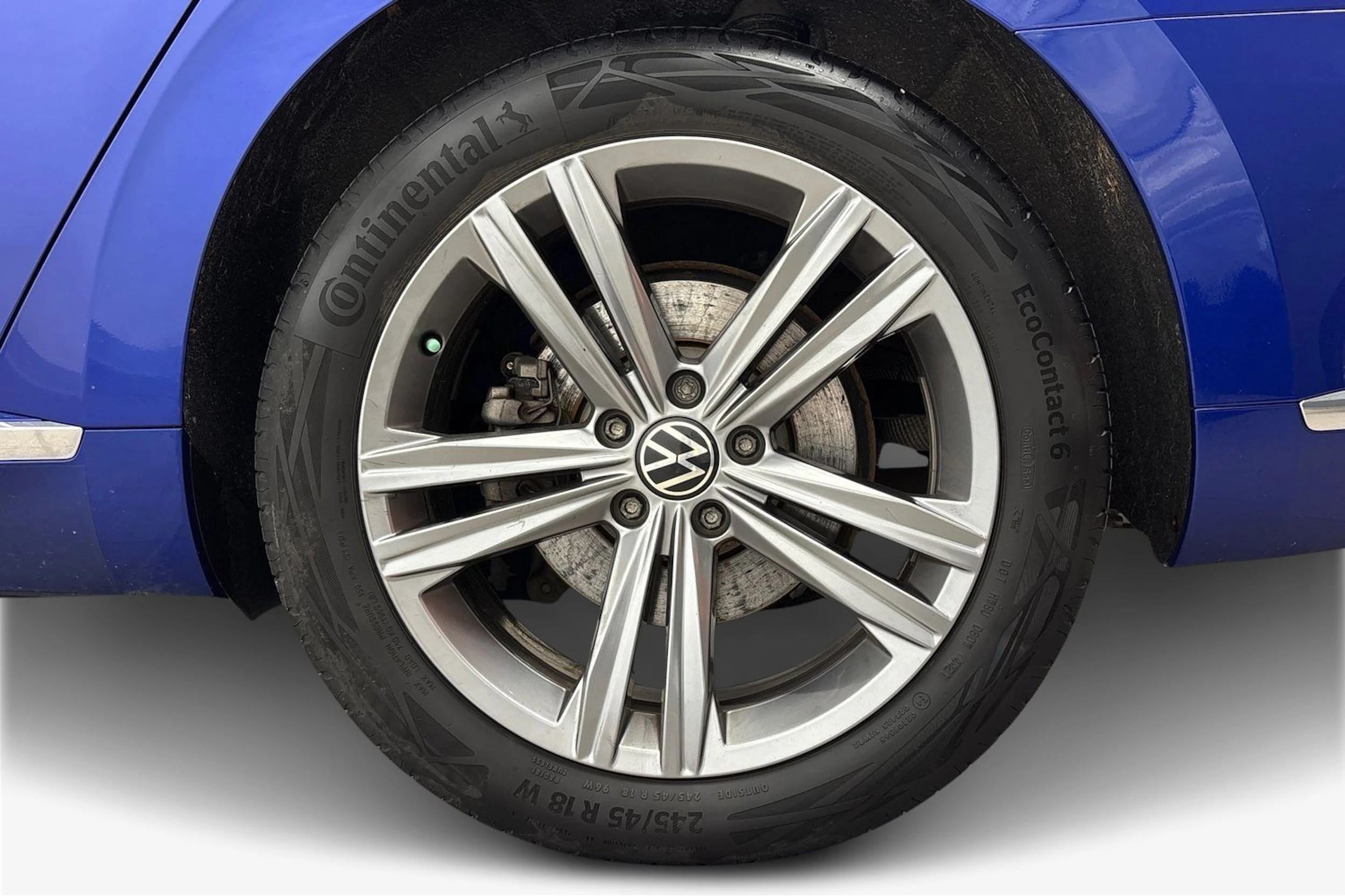 sininen Volkswagen Arteon 2022 kuva 9.