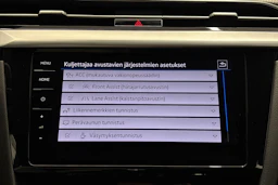 sininen Volkswagen Arteon 2022 kuva 20.