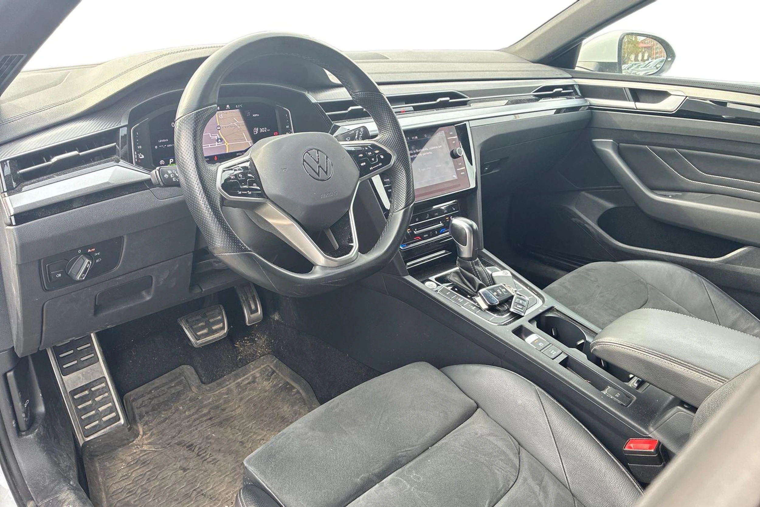 valkoinen Volkswagen Arteon 2022 kuva 3.