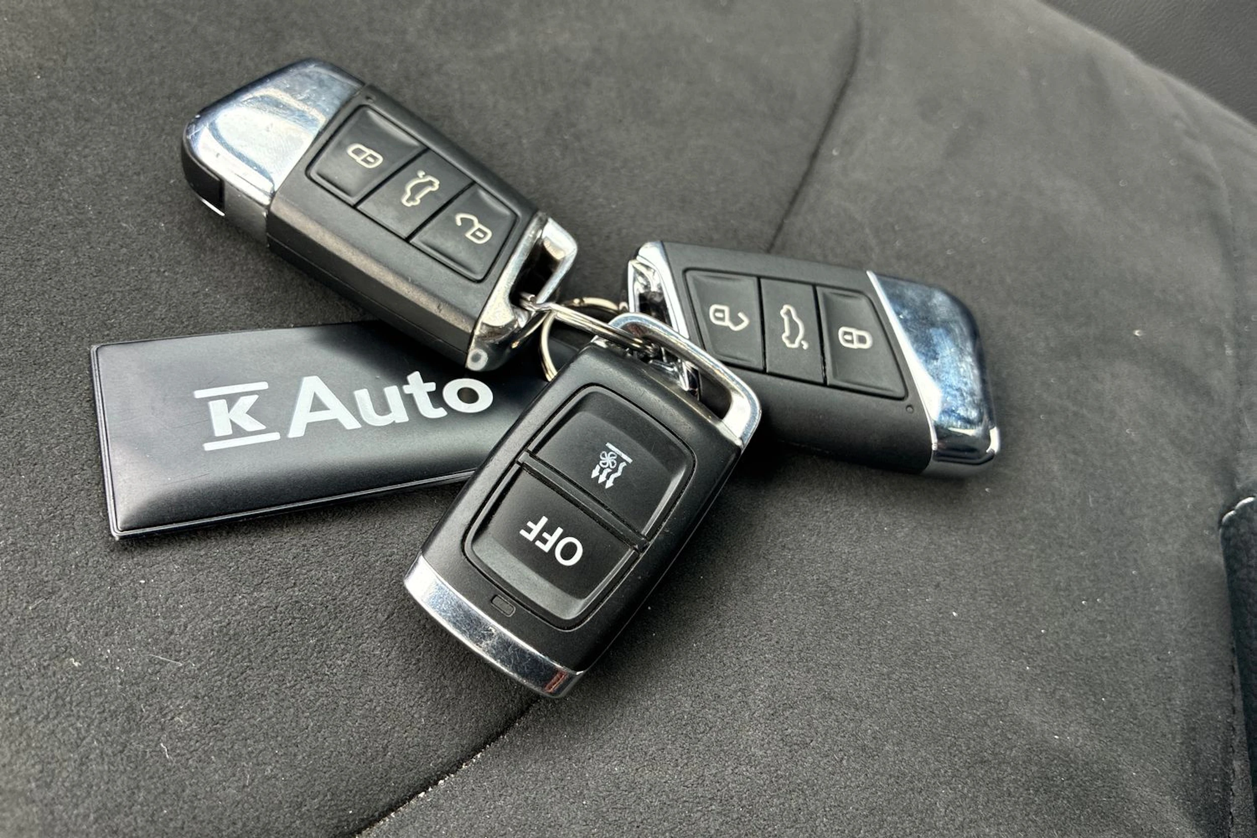 valkoinen Volkswagen Arteon 2022 kuva 6.