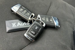 valkoinen Volkswagen Arteon 2022 kuva 6.