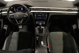 valkoinen Volkswagen Arteon 2022 kuva 7.