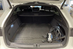 valkoinen Volkswagen Arteon 2022 kuva 11.