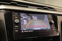 valkoinen Volkswagen Arteon 2022 kuva 19.