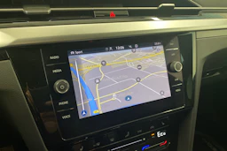 harmaa Volkswagen Arteon 2022 kuva 12.