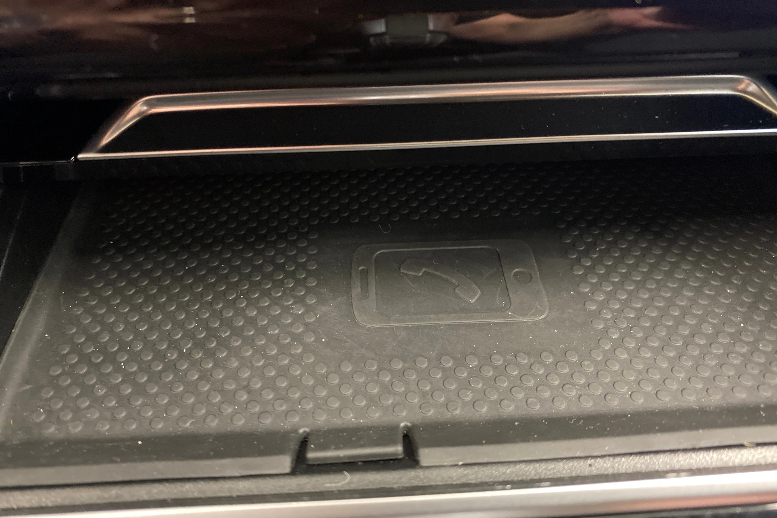harmaa Volkswagen Arteon 2022 kuva 18.