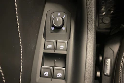harmaa Volkswagen Arteon 2022 kuva 21.