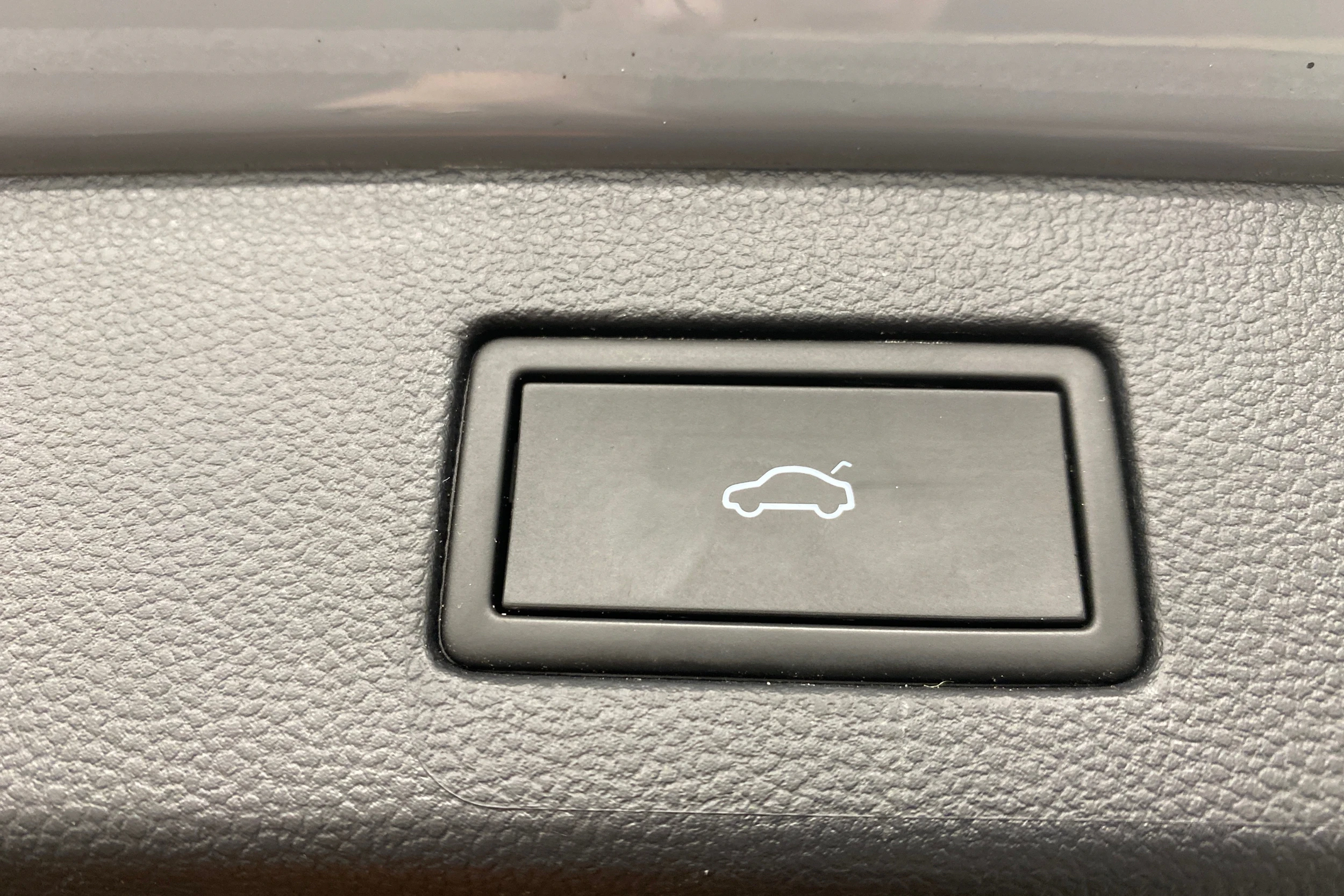 harmaa Volkswagen Arteon 2022 kuva 25.