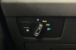valkoinen Volkswagen Arteon 2022 kuva 15.