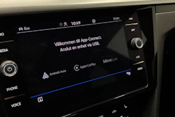valkoinen Volkswagen Arteon 2022 kuva 22.