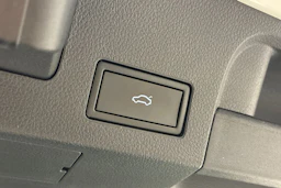 valkoinen Volkswagen Arteon 2022 kuva 27.