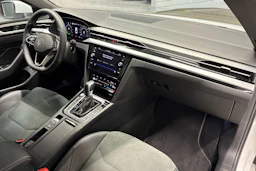 valkoinen Volkswagen Arteon 2022 kuva 29.