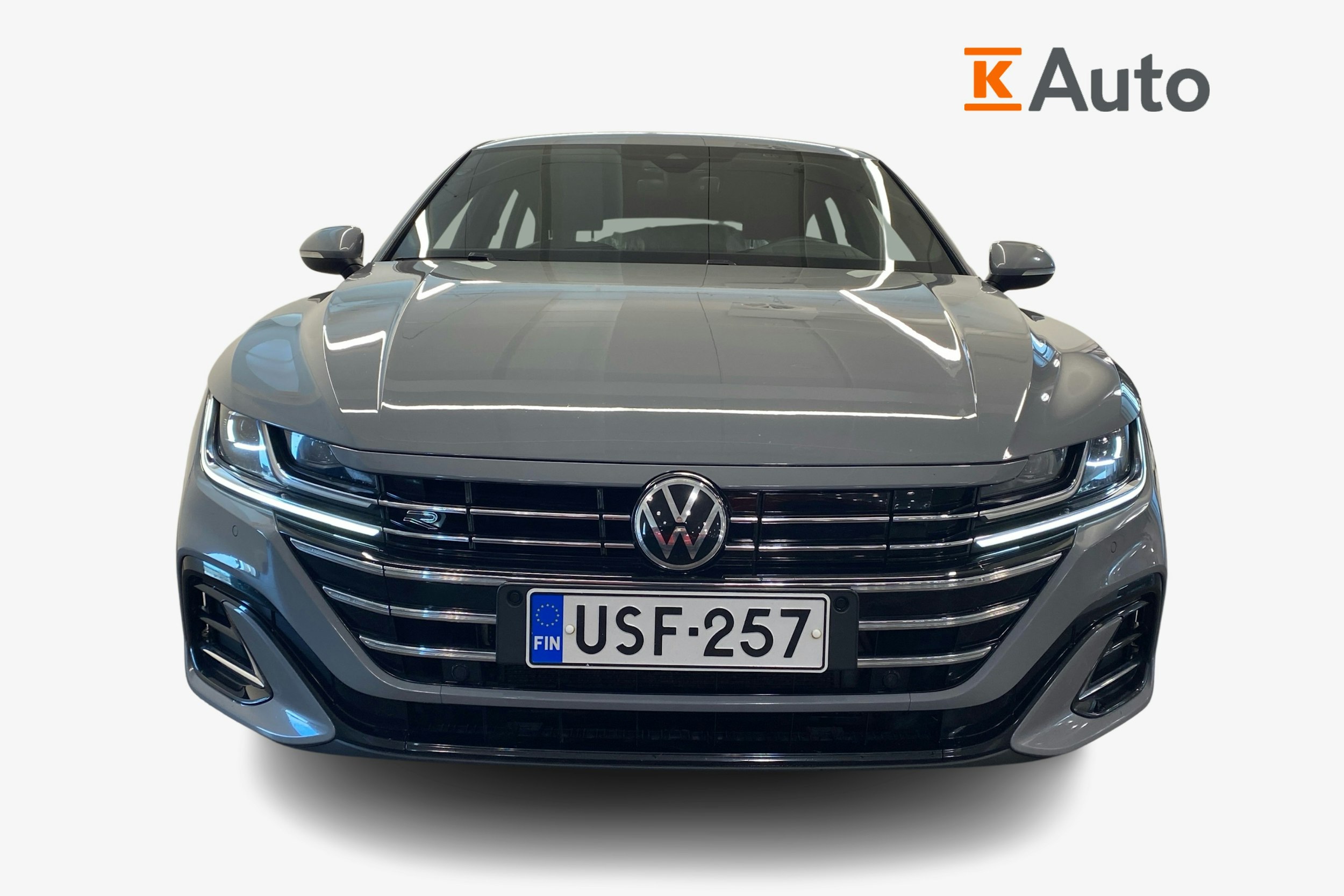 harmaa Volkswagen Arteon 2022 kuva 4.