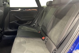 Sininen Volkswagen Arteon 2022 kuva 10.