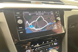 Sininen Volkswagen Arteon 2022 kuva 22.