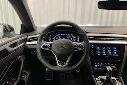 musta Volkswagen Arteon 2022 kuva 14.