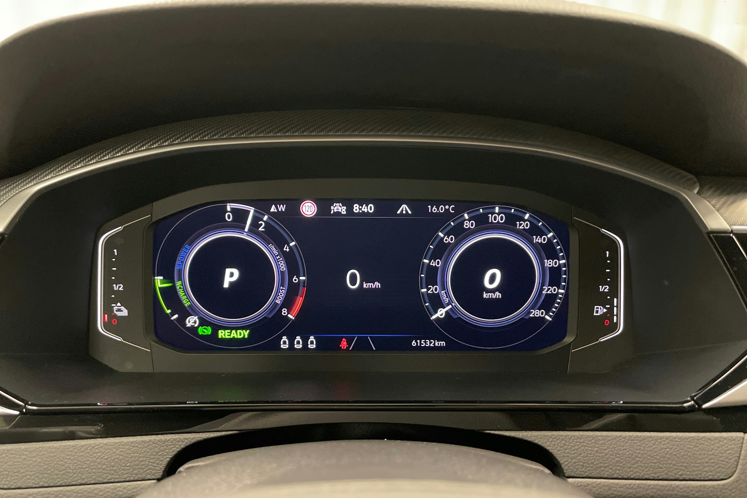 musta Volkswagen Arteon 2022 kuva 17.