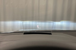 musta Volkswagen Arteon 2022 kuva 18.