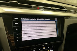 musta Volkswagen Arteon 2022 kuva 22.