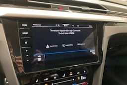 musta Volkswagen Arteon 2022 kuva 23.