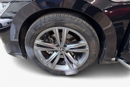 musta Volkswagen Arteon 2022 kuva 11.