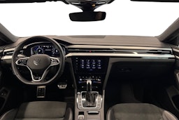 Sininen Volkswagen Arteon 2022 kuva 9.