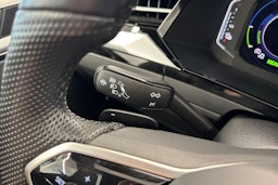 Sininen Volkswagen Arteon 2022 kuva 22.