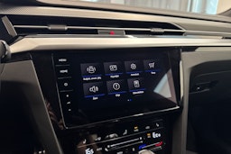 Sininen Volkswagen Arteon 2022 kuva 35.