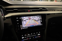 sininen Volkswagen Arteon 2022 kuva 20.