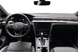 musta Volkswagen Arteon 2023 kuva 9.