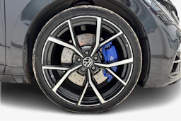 musta Volkswagen Arteon 2023 kuva 12.