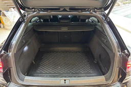 musta Volkswagen Arteon 2023 kuva 15.