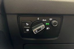 musta Volkswagen Arteon 2023 kuva 23.