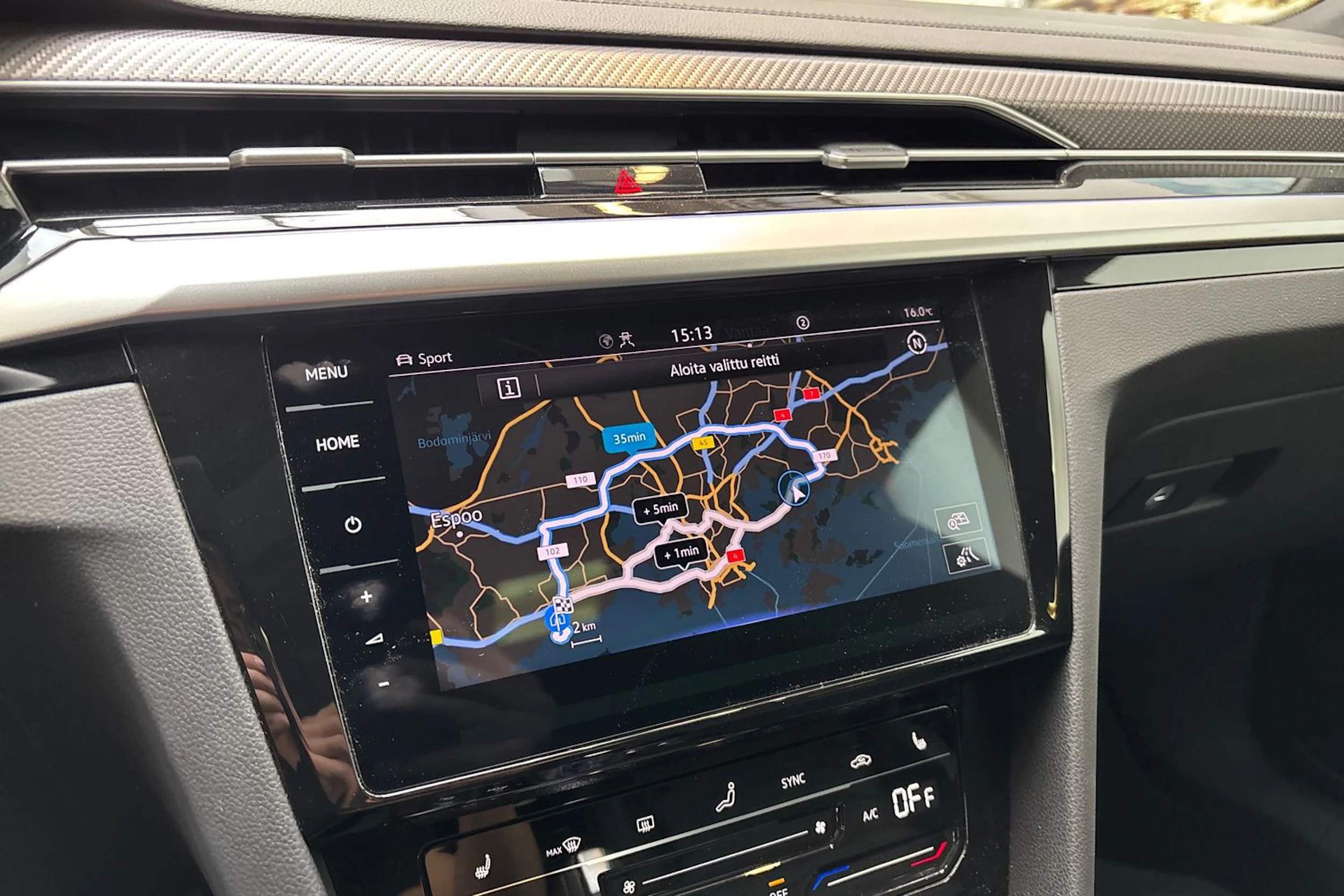 musta Volkswagen Arteon 2023 kuva 27.