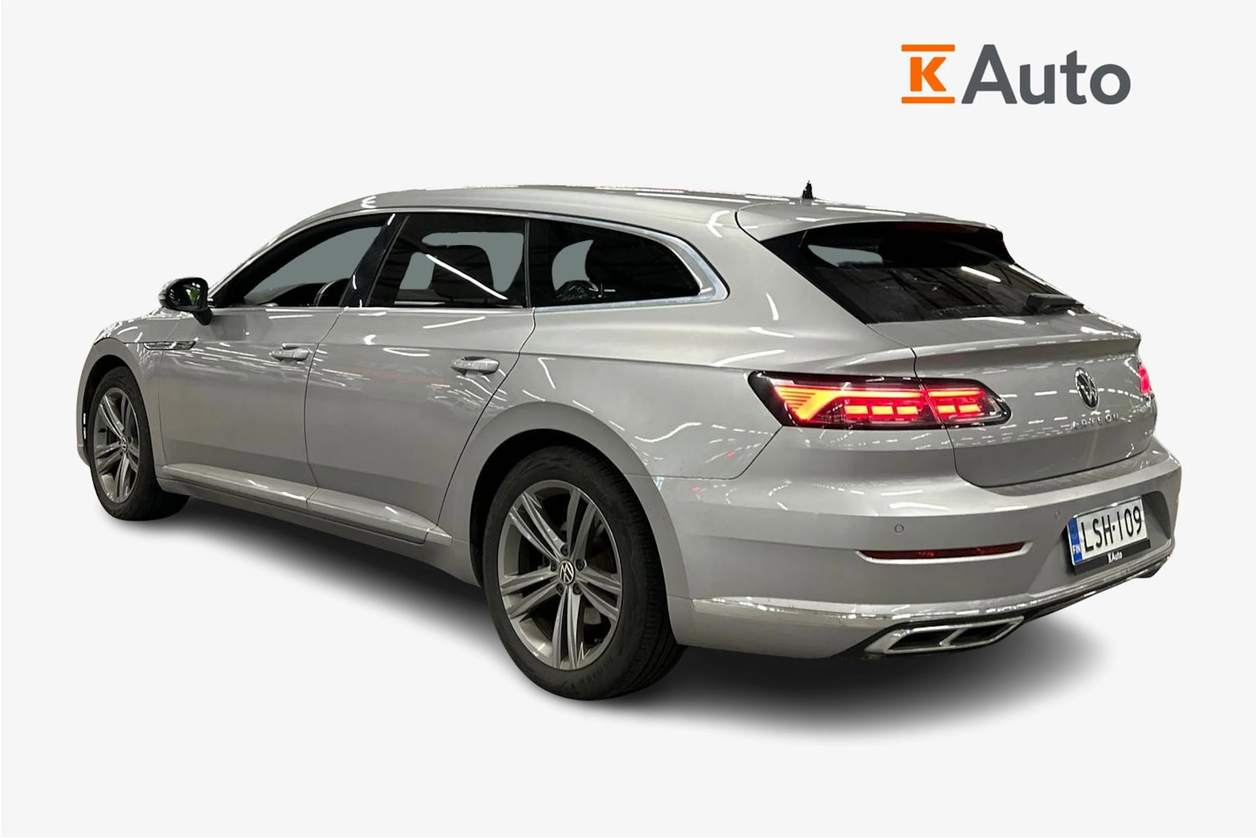 harmaa Volkswagen Arteon 2023 kuva 2.