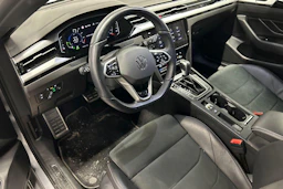 harmaa Volkswagen Arteon 2023 kuva 3.