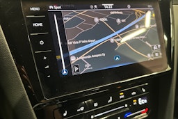 harmaa Volkswagen Arteon 2023 kuva 21.