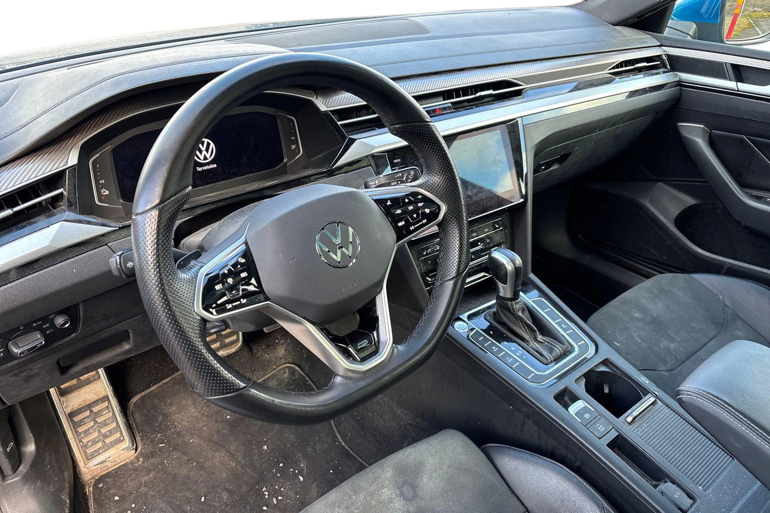 sininen Volkswagen Arteon 2023 kuva 3.