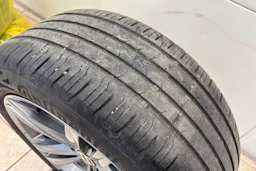 sininen Volkswagen Arteon 2023 kuva 12.