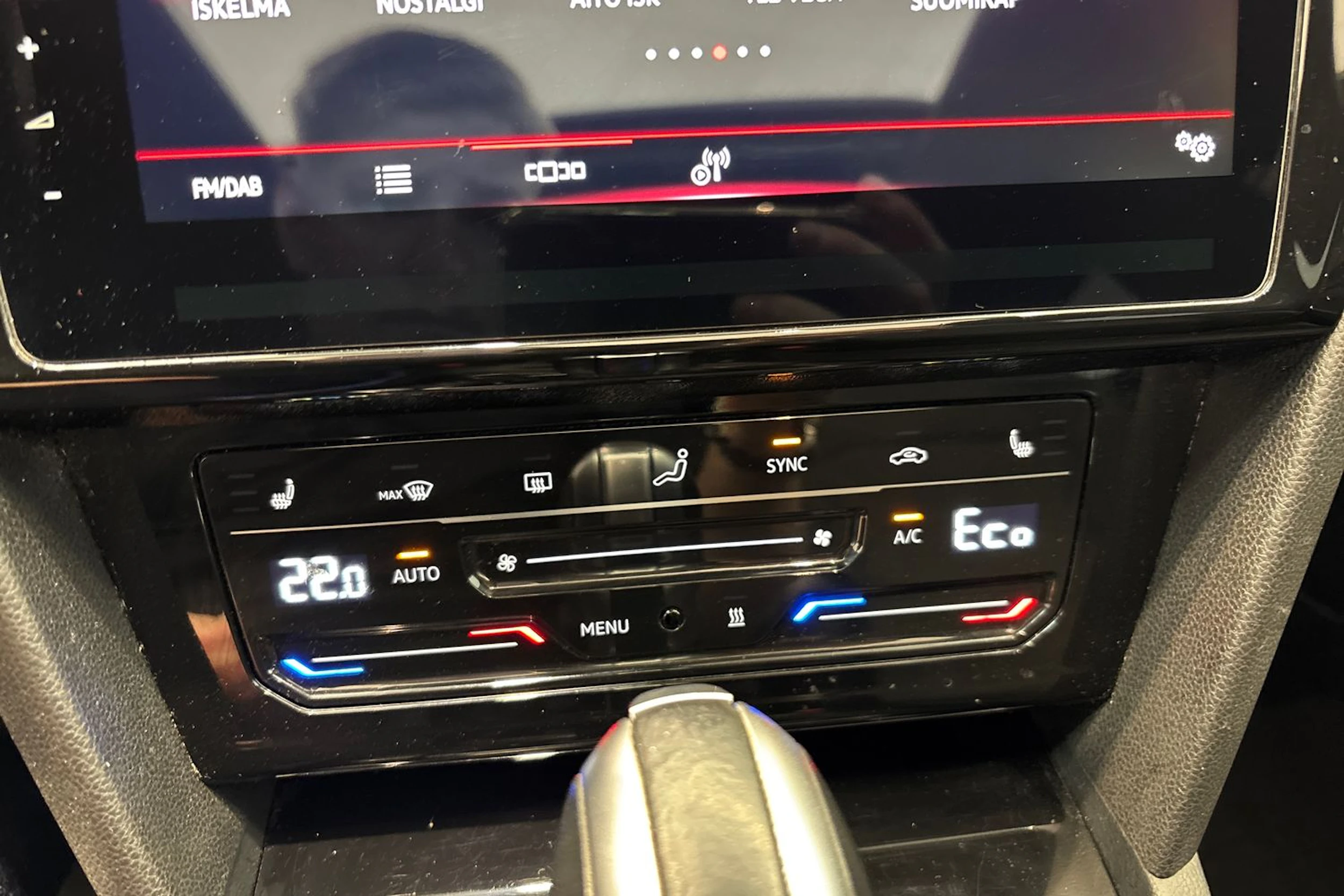 sininen Volkswagen Arteon 2023 kuva 26.