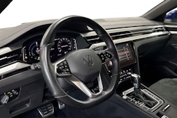 Sininen Volkswagen Arteon 2023 kuva 7.