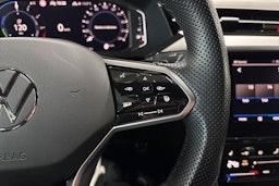 Sininen Volkswagen Arteon 2023 kuva 16.